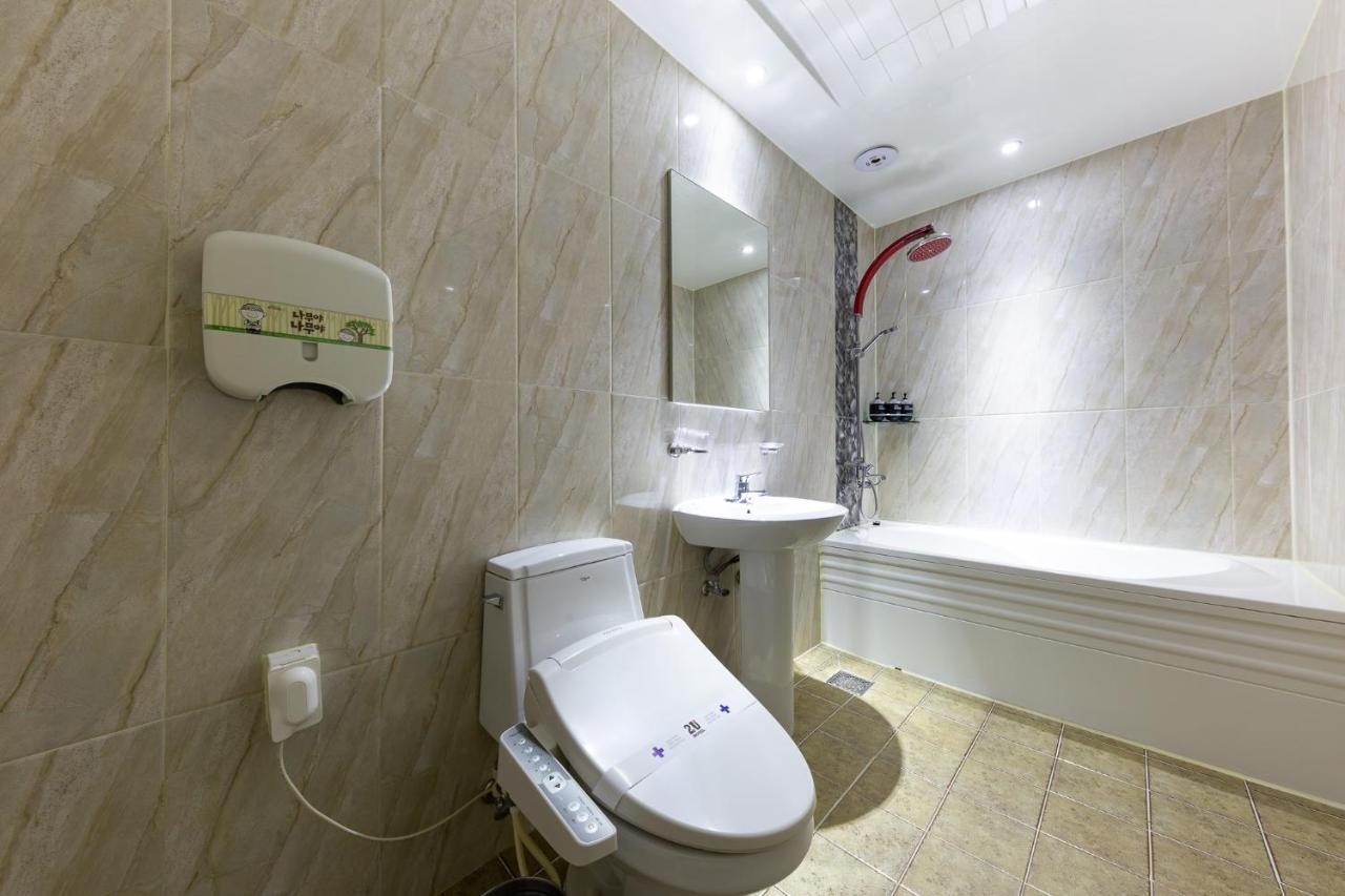 2U Motel Daejeon Eksteriør billede